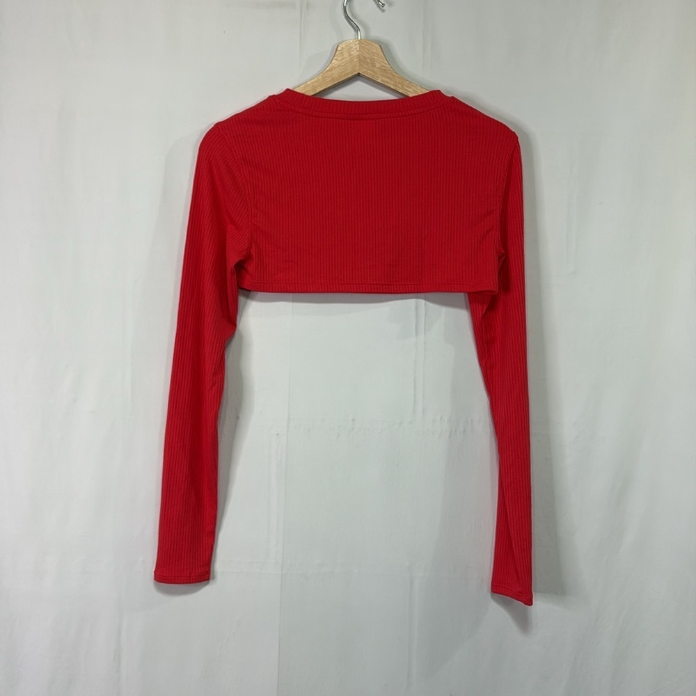 🍡 JoyLab cropped long sleeve tee top shrug - Picture 3 of 3